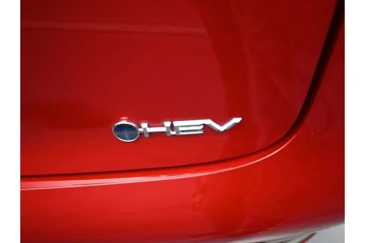 $26094 : Toyota Prius 2024 LE 4dr Hat image 5