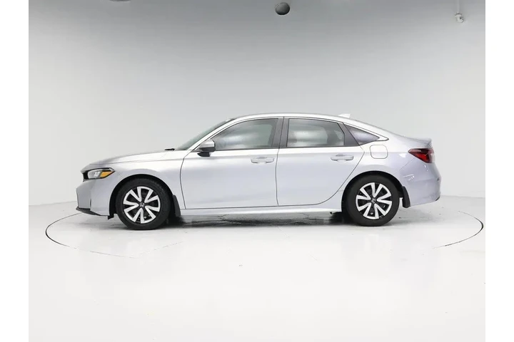 $25998 : Honda Civic 2026 LX 4dr Seda image 3