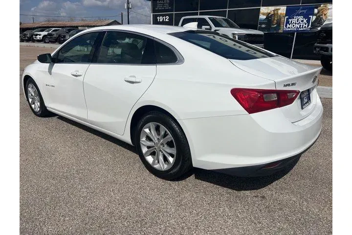 $15495 : Chevrolet Malibu 2023 LT 4dr image 7