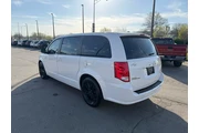 $9980 : 2020 Grand Caravan GT thumbnail
