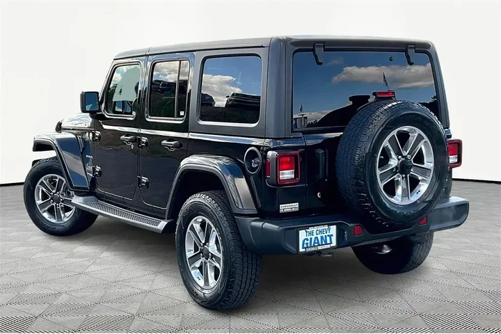 $25670 : Jeep Wrangler Unlimited 2018 image 4
