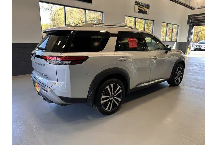 $34995 : Nissan Pathfinder 2024 AWD P image 6