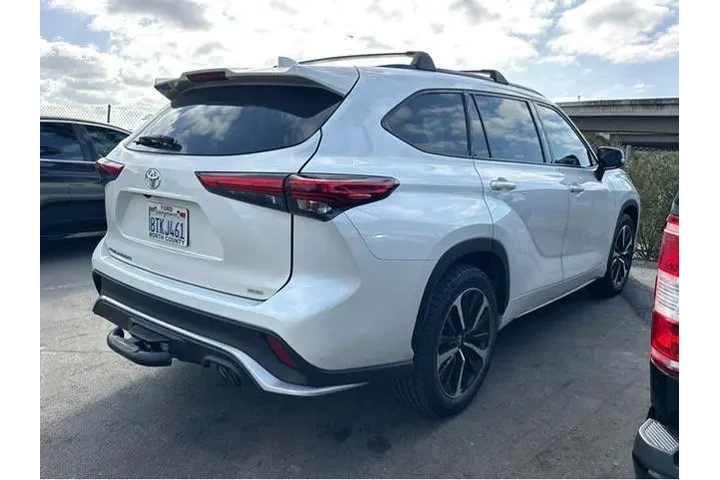 $34000 : Toyota Highlander 2021 XSE 4 image 6