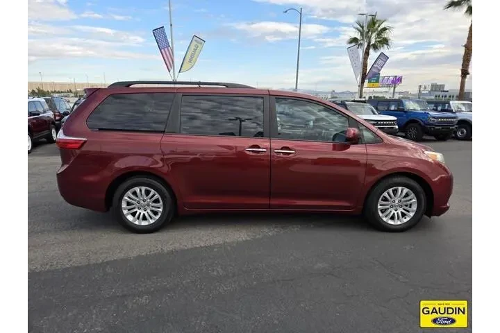 $14900 : Toyota Sienna 2015 XLE 7-Pas image 9