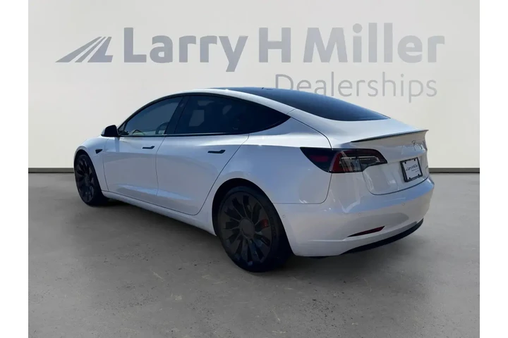 $25839 : Tesla Model 3 2022 AWD Perfo image 3