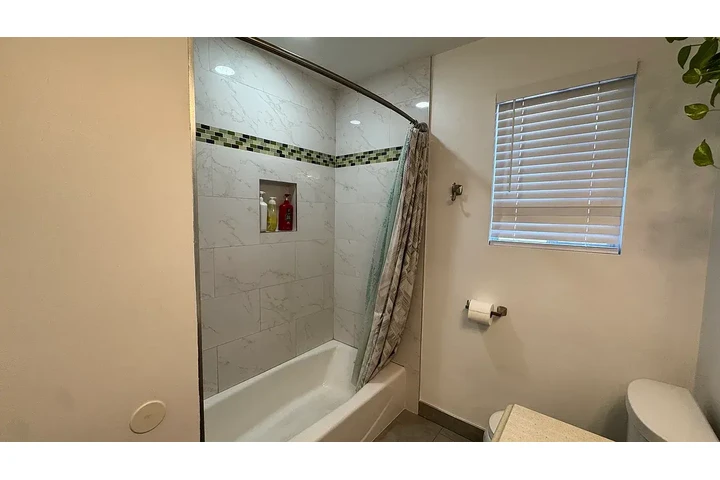 $1575 : Norwalk - Listo image 6