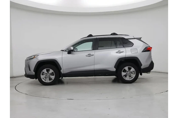 $31998 : Toyota RAV4 2023 XLE 4dr SUV image 3