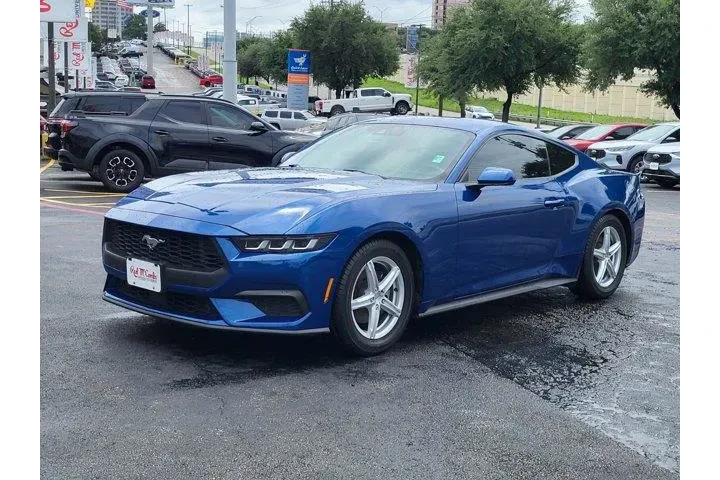 $28600 : Ford Mustang 2024 EcoBoost 2 image 7