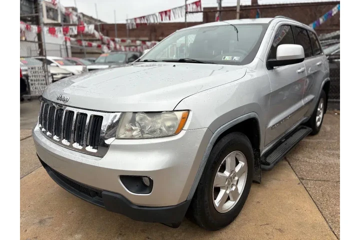 $9995 : 2011 Grand Cherokee image 4
