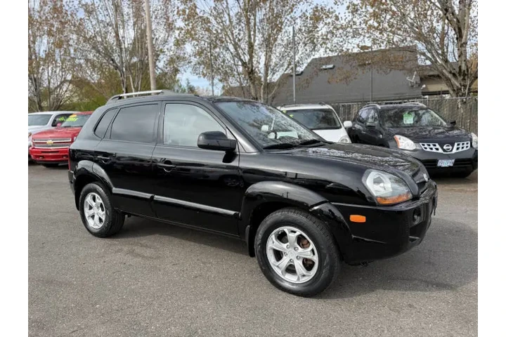$4988 : 2009 Tucson Limited V6 image 3