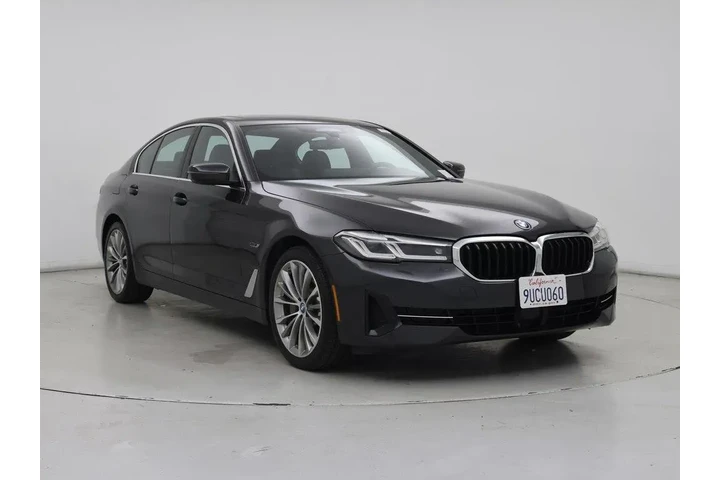 $31998 : BMW 5 Series 2022 530e 4dr S image 1