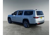 $38907 : Jeep Wagoneer L 2024 thumbnail