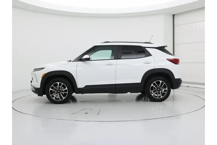 $23998 : Chevrolet Trailblazer 2025 4 image 3