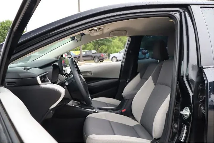 $20995 : Toyota Corolla 2024 LE 4dr S image 10