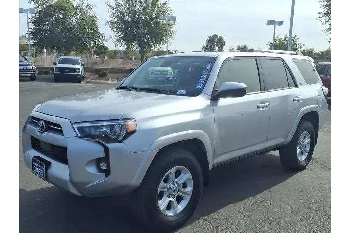 $38227 : Toyota 4Runner 2024 4x4 SR5 image 8