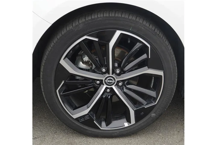 $19800 : 2024 Altima 2.5 SR image 10