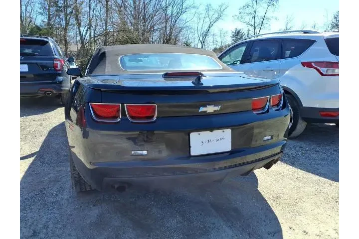 $12936 : Chevrolet Camaro 2013 LT 2dr image 8