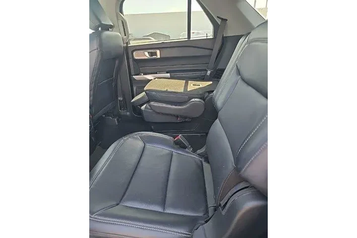 $36800 : Ford Explorer 2023 AWD Limit image 4