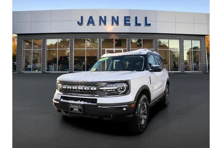 $36411 : Ford Bronco Sport 2024 AWD B image 1