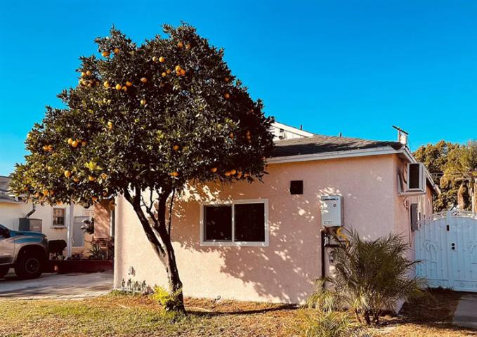 $1190 : SINGLE FAMILY RESIDENCE Downey image 1