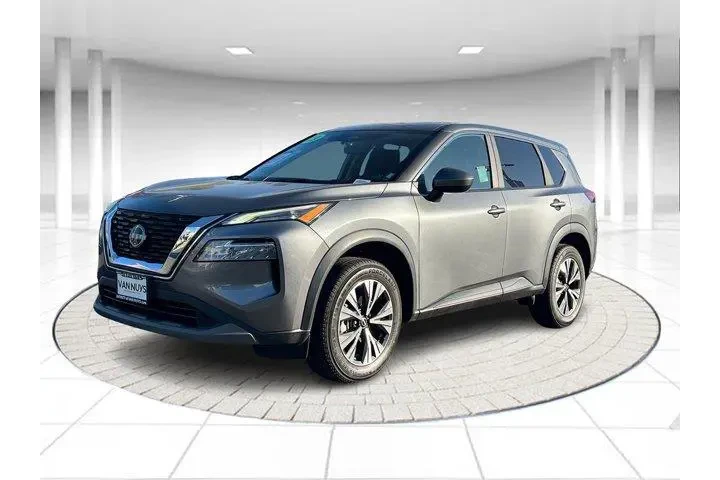 $18595 : Nissan Rogue 2023 SV 4dr Cro image 1