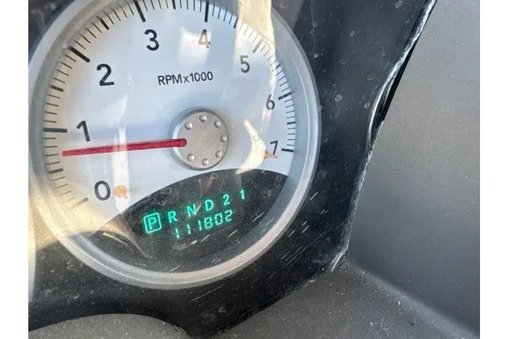$10982 : Dodge Dakota 2005 4WD SLT 4d image 10