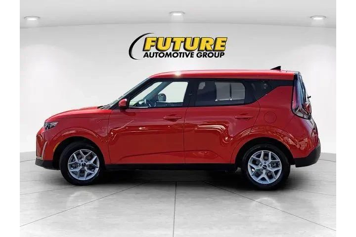 $20588 : Kia Soul 2025 S 4dr Crossove image 8