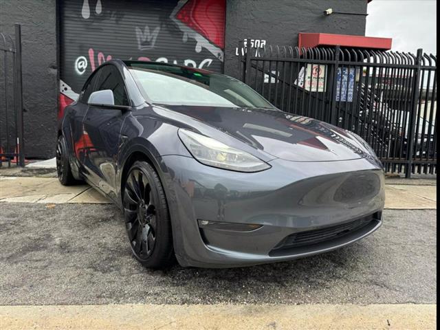 $33900 : Tesla Model Y 2022 image 5