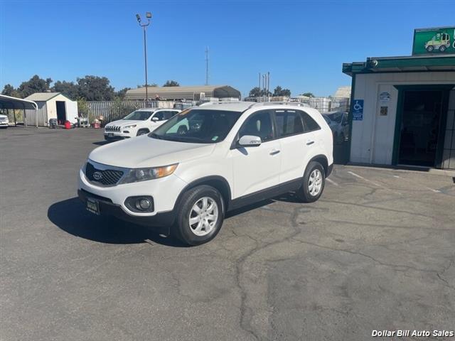 $8995 : 2011 Sorento LX SUV image 4