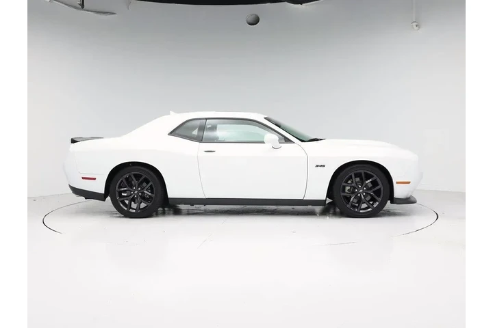 $38998 : Dodge Challenger 2023 R/T 2d image 7