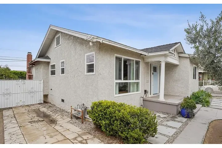 $1935 : *IMMEDIATE OCCUPANCY* image 1