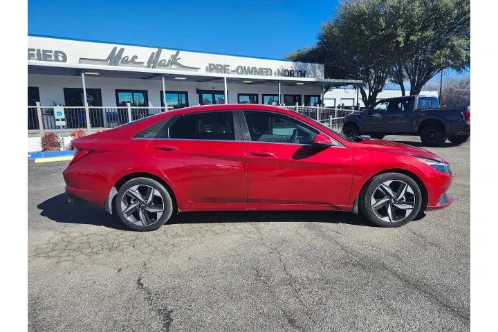 $17597 : Hyundai ELANTRA 2022 SEL 4dr image 2