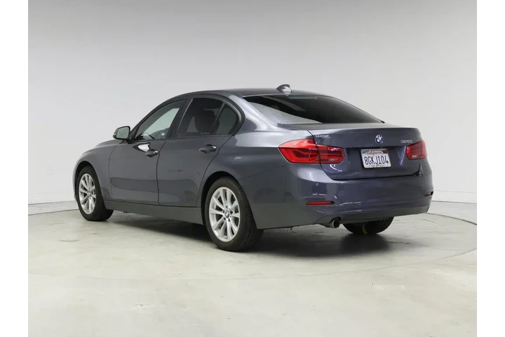 $14599 : BMW 3 Series 2018 320i 4dr S image 2