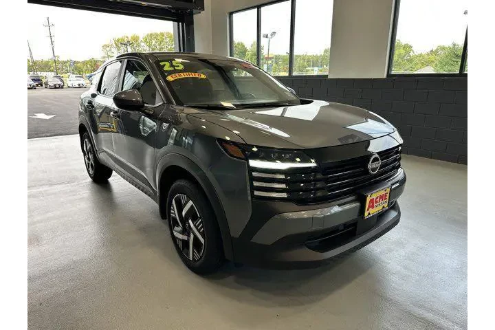 $22595 : Nissan Kicks 2025 SV 4dr Cro image 8