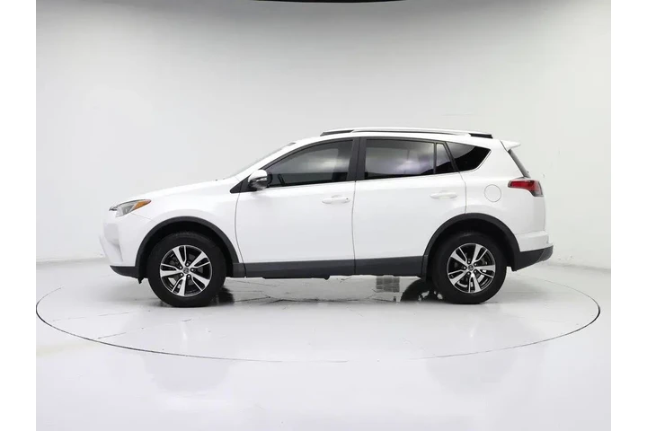 $21998 : Toyota RAV4 2018 XLE 4dr SUV image 3