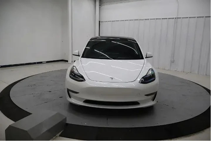 $24917 : Tesla Model 3 2023 4dr Sedan image 9