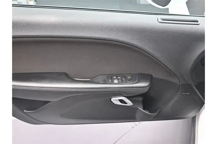 $26025 : Dodge Challenger 2022 R/T 2d image 5