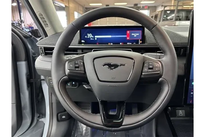 $38900 : Ford Mustang Mach-E 2025 AWD image 6
