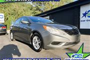 $7999 : 2013 Sonata thumbnail