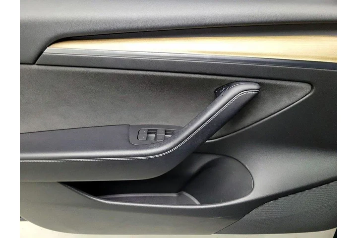 $28998 : Tesla Model 3 2021 AWD Perfo image 4