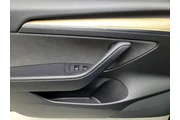 $28998 : Tesla Model 3 2021 AWD Perfo thumbnail