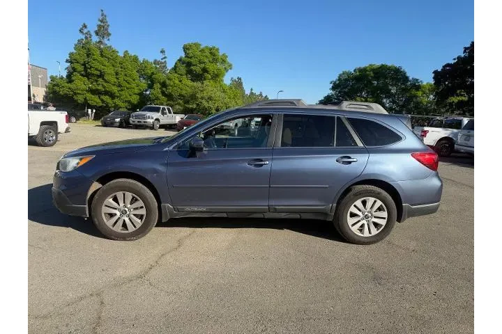 $12000 : Subaru Outback 2016 AWD 2.5i image 2