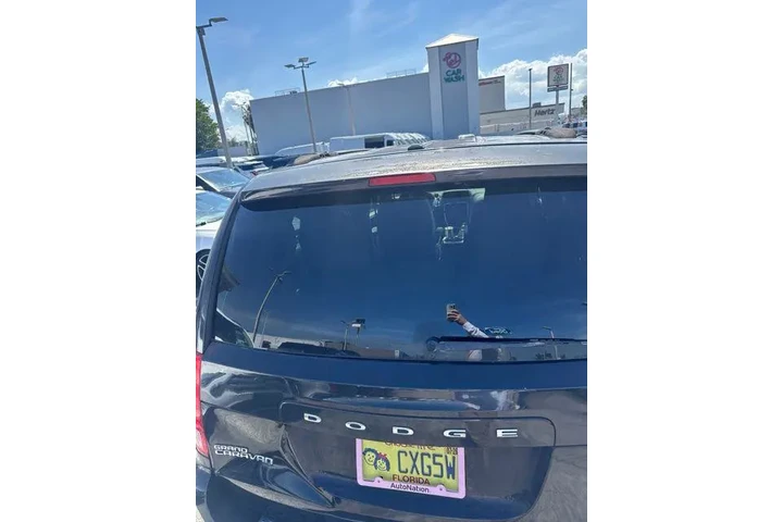 $2990 : Dodge Grand Caravan 2012 Cre image 8