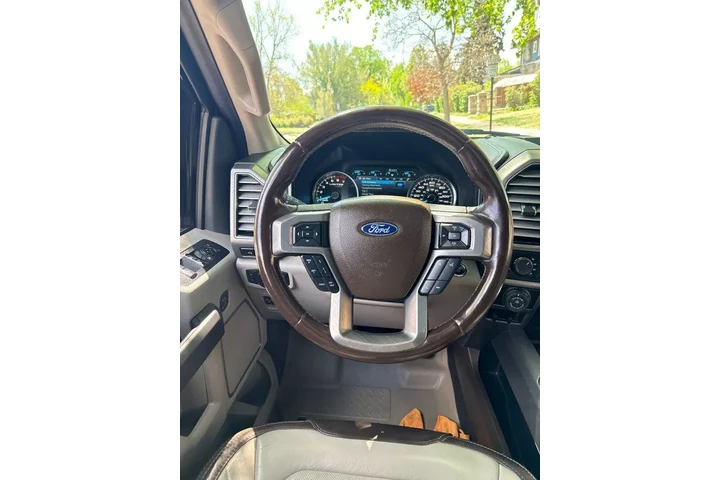 $26995 : 2019 F-150 Limited image 9