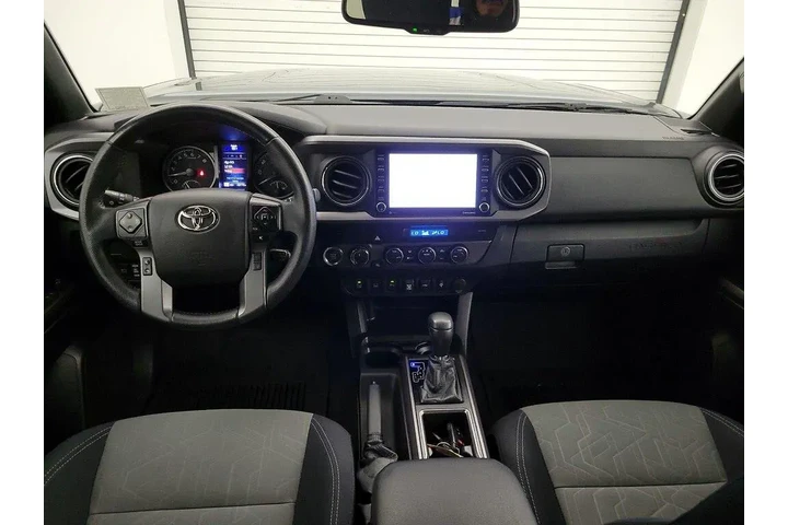 $37998 : Toyota Tacoma 2021 4x4 TRD O image 9