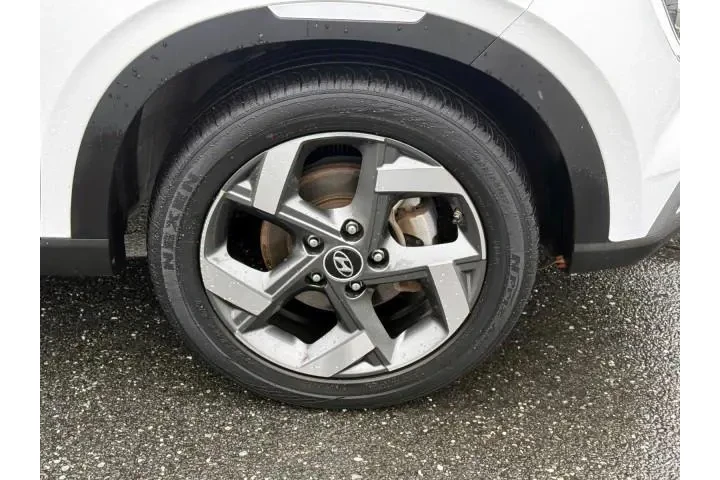 $17999 : Hyundai VENUE 2023 Limited 4 image 6