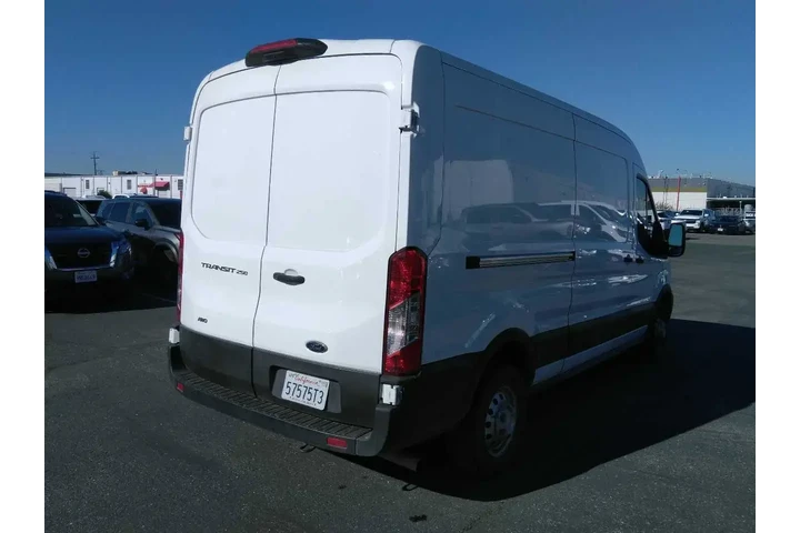 $40000 : Ford Transit 2023 AWD 250 3d image 3