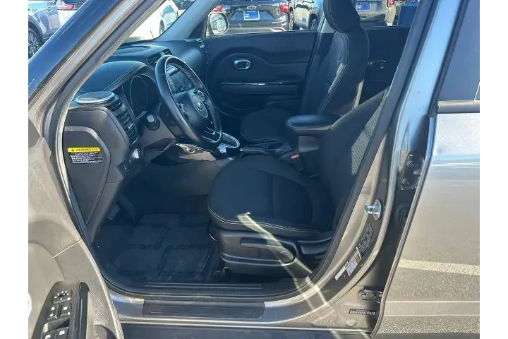 $6998 : Kia Soul 2015 + 4dr Crossove image 9