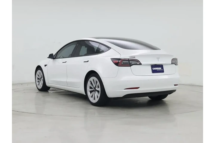 $23998 : Tesla Model 3 2022 4dr Sedan image 2