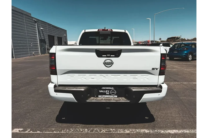 $28997 : Nissan Frontier 2024 4x2 SV image 8